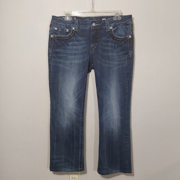 Miss Me Low-Rise Straight Leg Capri Jeans Sequins Rhinestones Good Cond - 32 - Picture 3 of 7